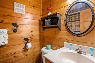 Private En suite bathroom