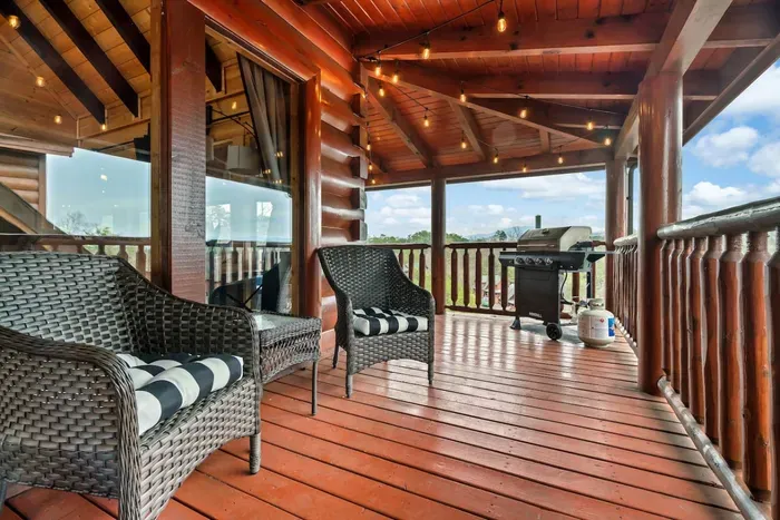 Soak in the gorgeous views while grilling out!