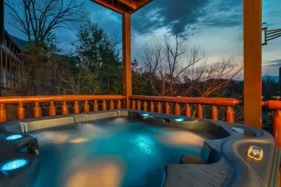 Brand new hot tub. It will be hot upon your arrival.