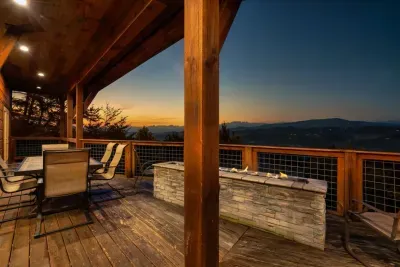 Sky River Lodge - image 81 of 115