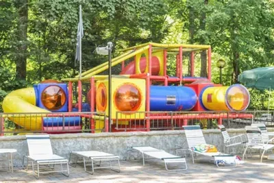 South Baden CLUBHOUSE within walking distance of unit.