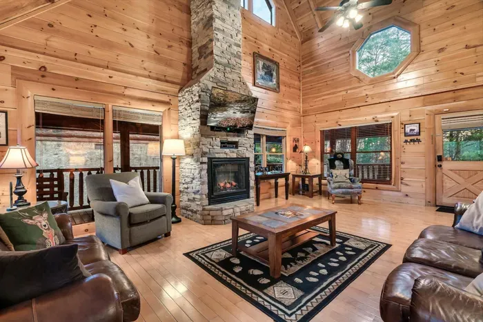 Spacious living room for the whole family!