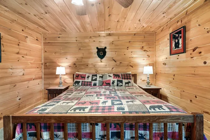 King sized beds in each room