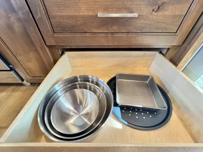 Fully stocked with all the kitchen essentials for enjoying a meal with family and friends.