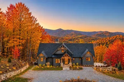 Fall leaves at Poplar Peak are amazing!