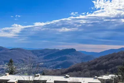 Amazing long-range mountain views