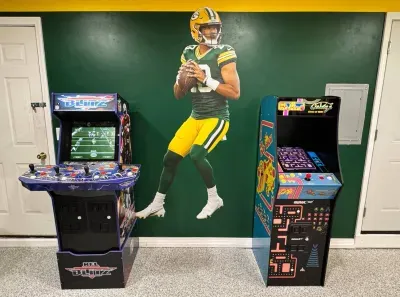 Jordan Love approves of these video games!