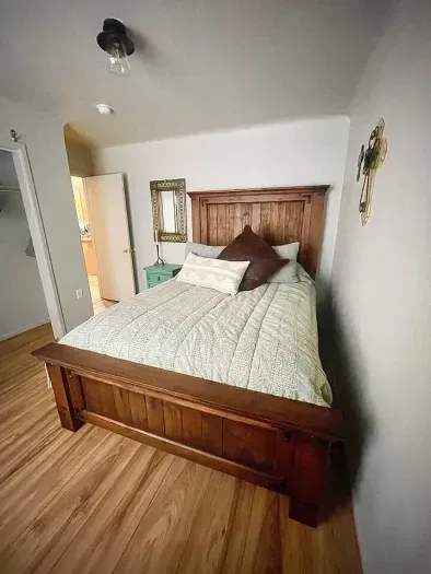 Southwest Escape Unit B - image 31 of 38