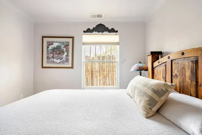 Southwest Escape Unit B - image 13 of 38