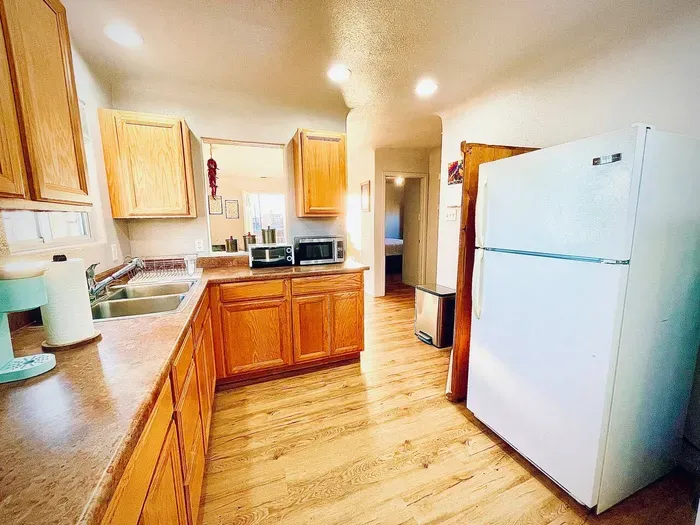 Southwest Escape Unit B - image 37 of 38