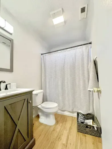 Southwest Escape Unit B - image 34 of 38