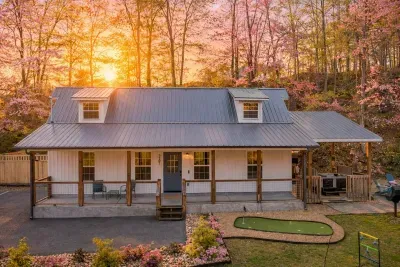 Firefly Valley | 1 Mi Pkwy | Sauna | One Level - image 8 of 47