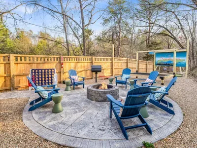 Sister cabins | Book both for full retreat - image 54 of 55