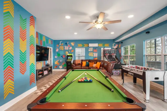 Game room in Basement
