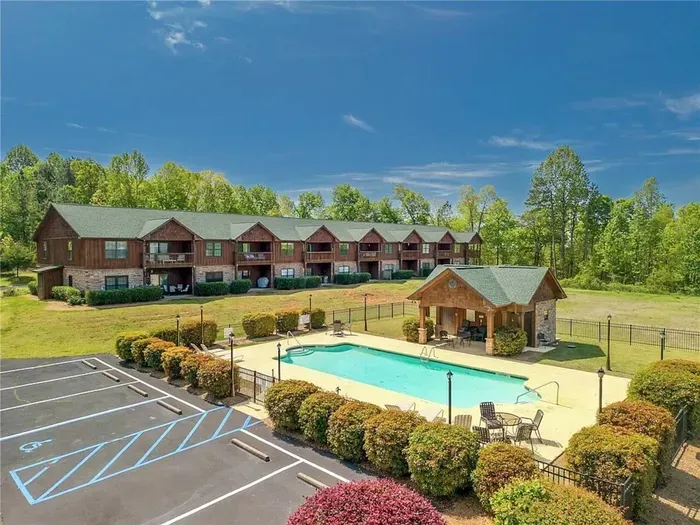 The Keowee Getaway - image 55 of 105