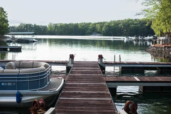 Boat slip for guest use on beautiful Lake Keowee. Boat storage garage also available with stay. Only 20 min from Clemson, you can spend some time on the lake when your in town for a game!! 