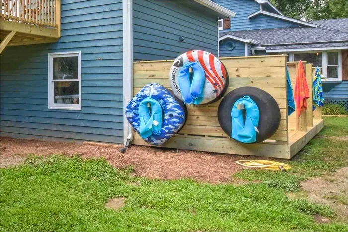 Grab a tube and take a relaxing float down the  Hiawasee river 