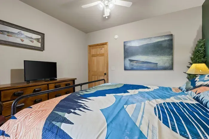 Cozy Bear Cabin-Blue Ridge - image 84 of 88