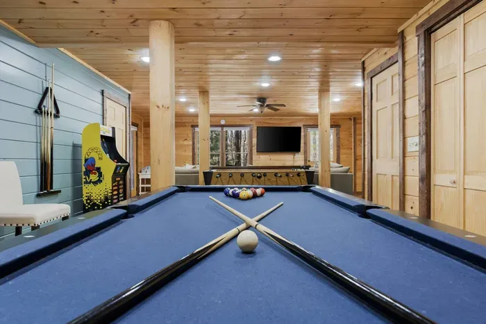 Blue Chalet-Mineral Bluff - image 68 of 81