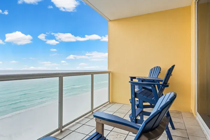 11th floor gulf front balcony