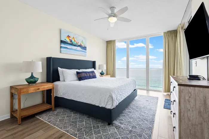 Gulf front king master suite