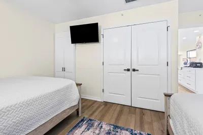 plenty of room - third bedroom