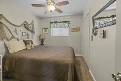 Hocking Hills Half Stoned Cabin in the Woods - image 11 of 20