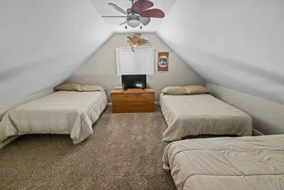 Hocking Hills Half Stoned Cabin in the Woods - image 12 of 20