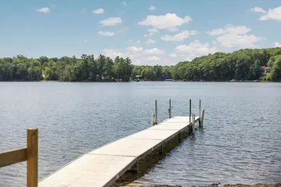 The Arrowroot Lodge Up North in Gaylord Michigan - image 4 of 29