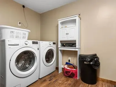 The Arrowroot Lodge Up North in Gaylord Michigan - image 25 of 29