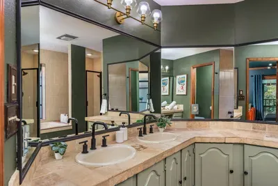 In-suite double sink bathroom/vanity for master bedroom on the first floor.