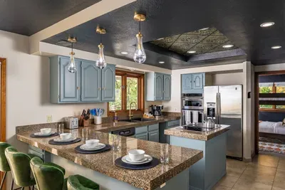 Kitchen with all the necessary amenities to host friends and family, and make delicious meals.