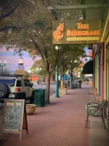 old-towne-arvada-Bluegrass-morning