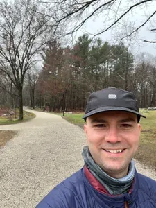 edward silva_profile airbnb