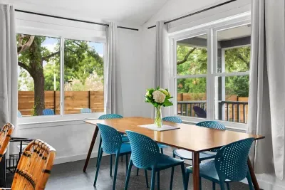 Enjoy your meals with our large dining area (seats 6)