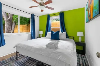 Room 2: King size bed