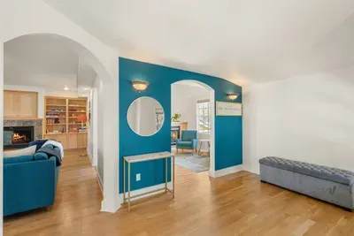 Entry way- welcome to The Ashland Social
