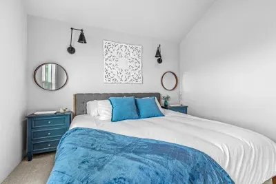 Second Bedroom with King Bed