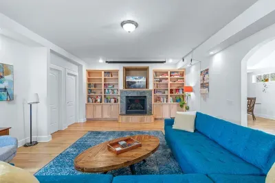 Our serene living room