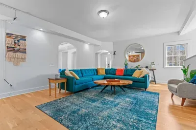 Spacious living room (it's a queen fold out as well!)