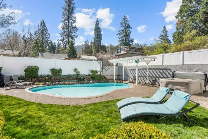 pool area
