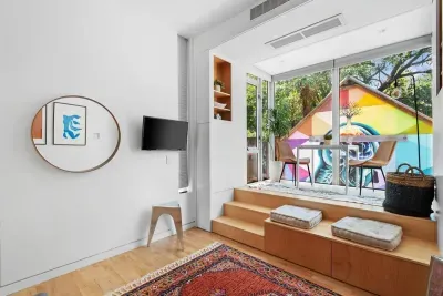 Living / dining area