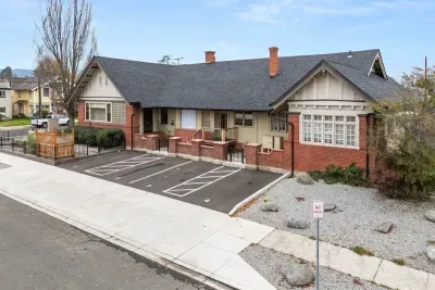 Welcome Front & Parking Space