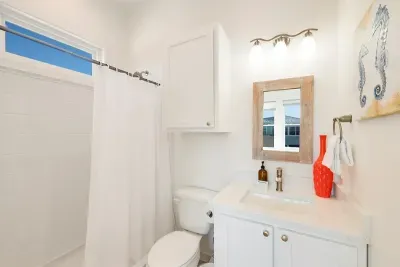 Ensuite bathroom attached to Bedroom