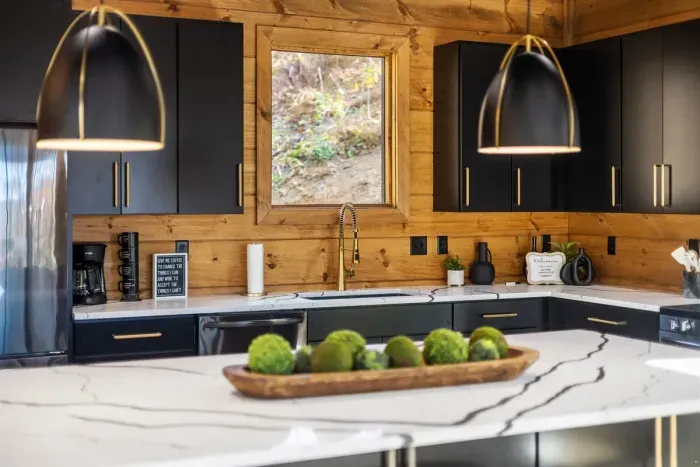 Large island for entertaining