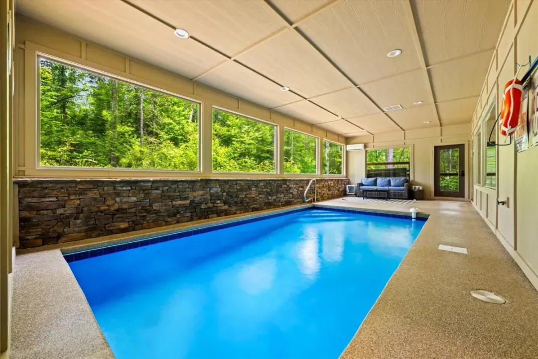 Indoor pool heated year round
