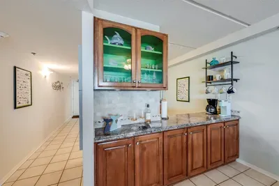 Bar area with drip coffee machine and keurig