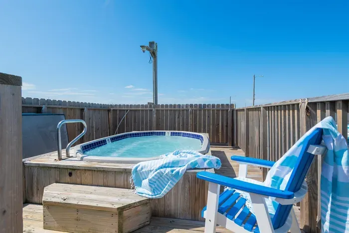 Private hot tub with cozy deck