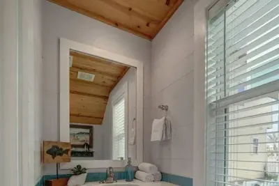 Downstairs half bath