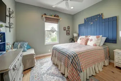 Caney Creek Beach Club - image 10 of 20